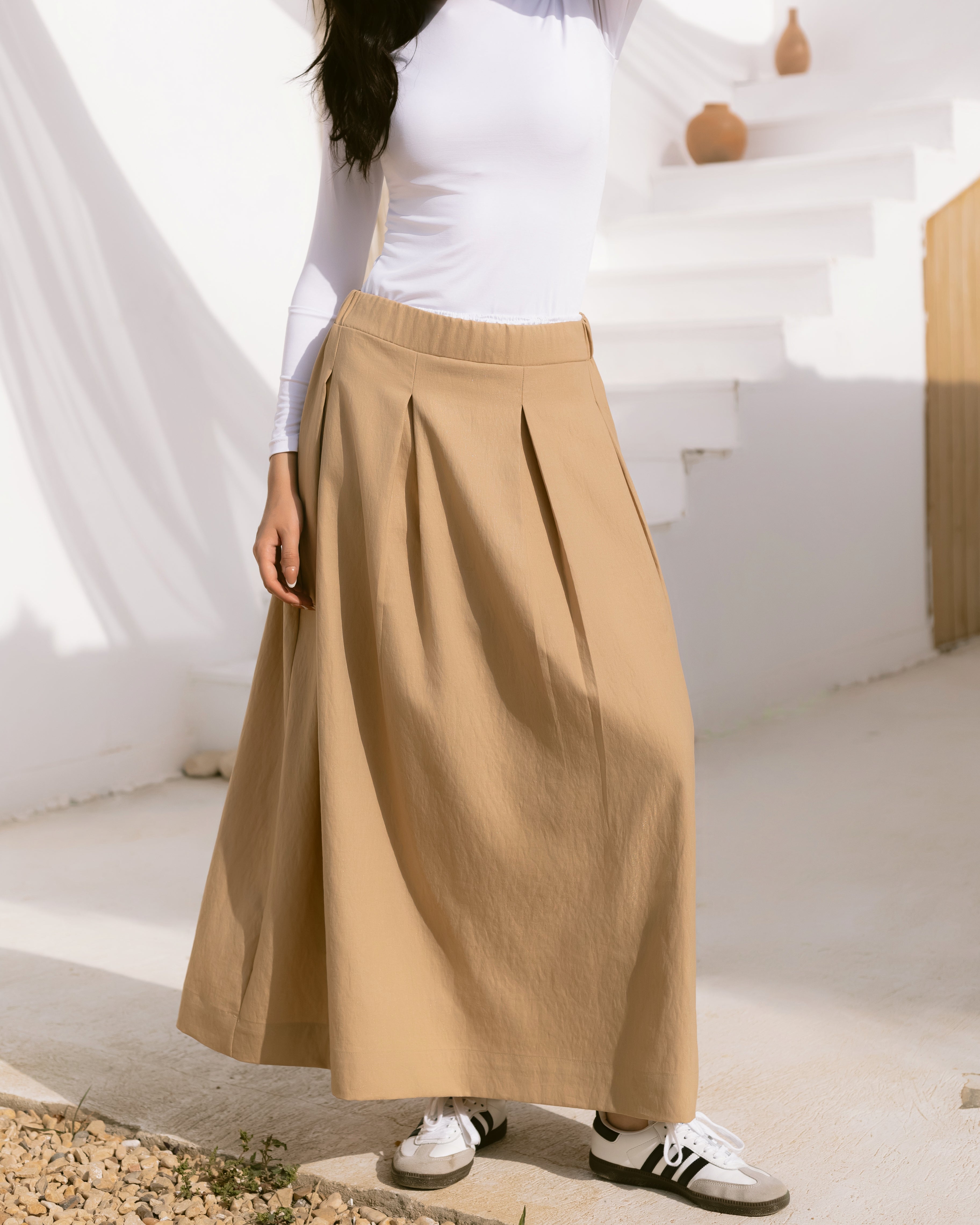 Pleated maxi skirt