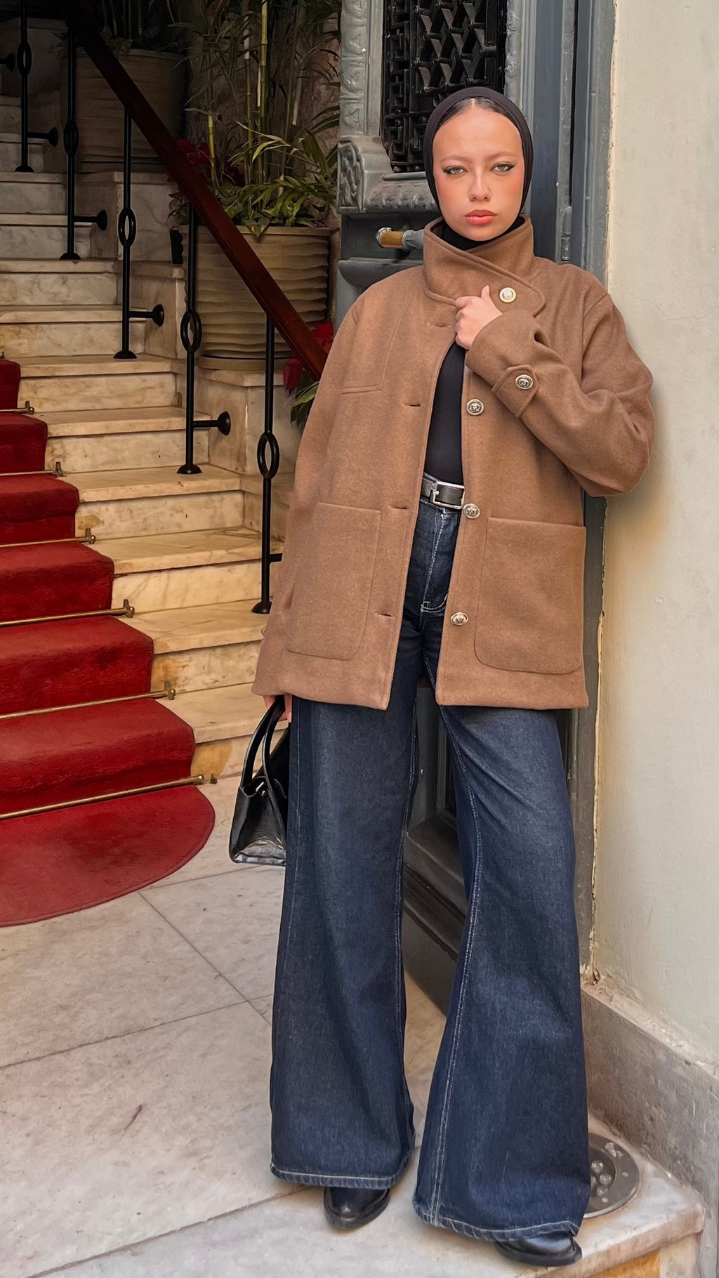 WOOL BLEND BUTTONED COAT WITH STAND COALER